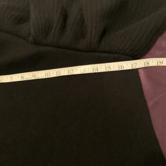 Aqua Cashmere one shoulder sweater, Sz S - Picture 6 of 9